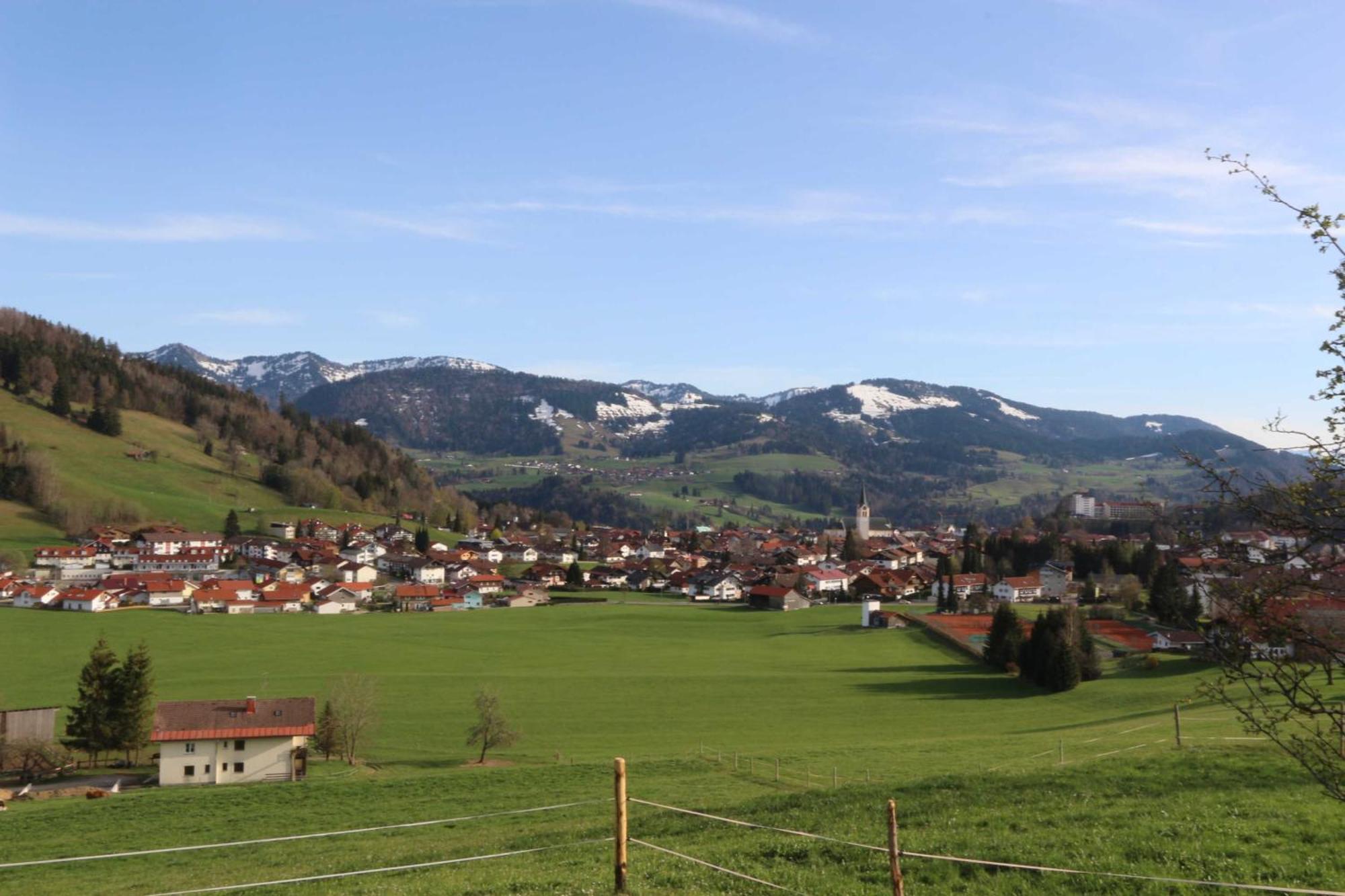 Exklusive Fewo Herrmann Im "Haus Hochgratblick" Oberstaufen Exterior foto